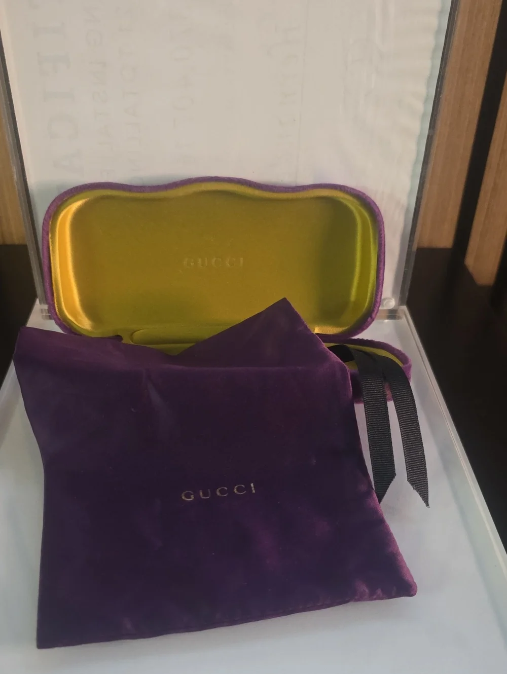 Gucci Black Oversized Cat-Eye Sunglasses